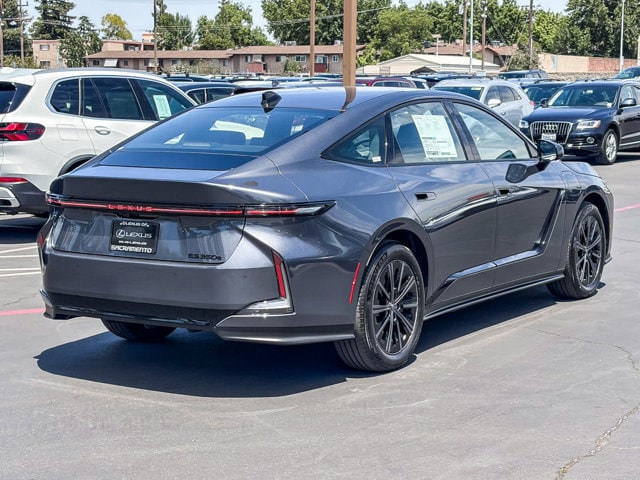 Thumbnail: 2026 Lexus ES - 4