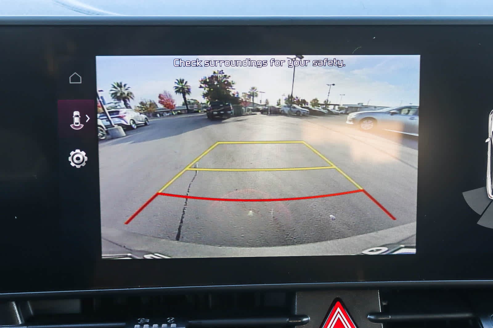 Thumbnail: 2023 Kia Sportage - 22