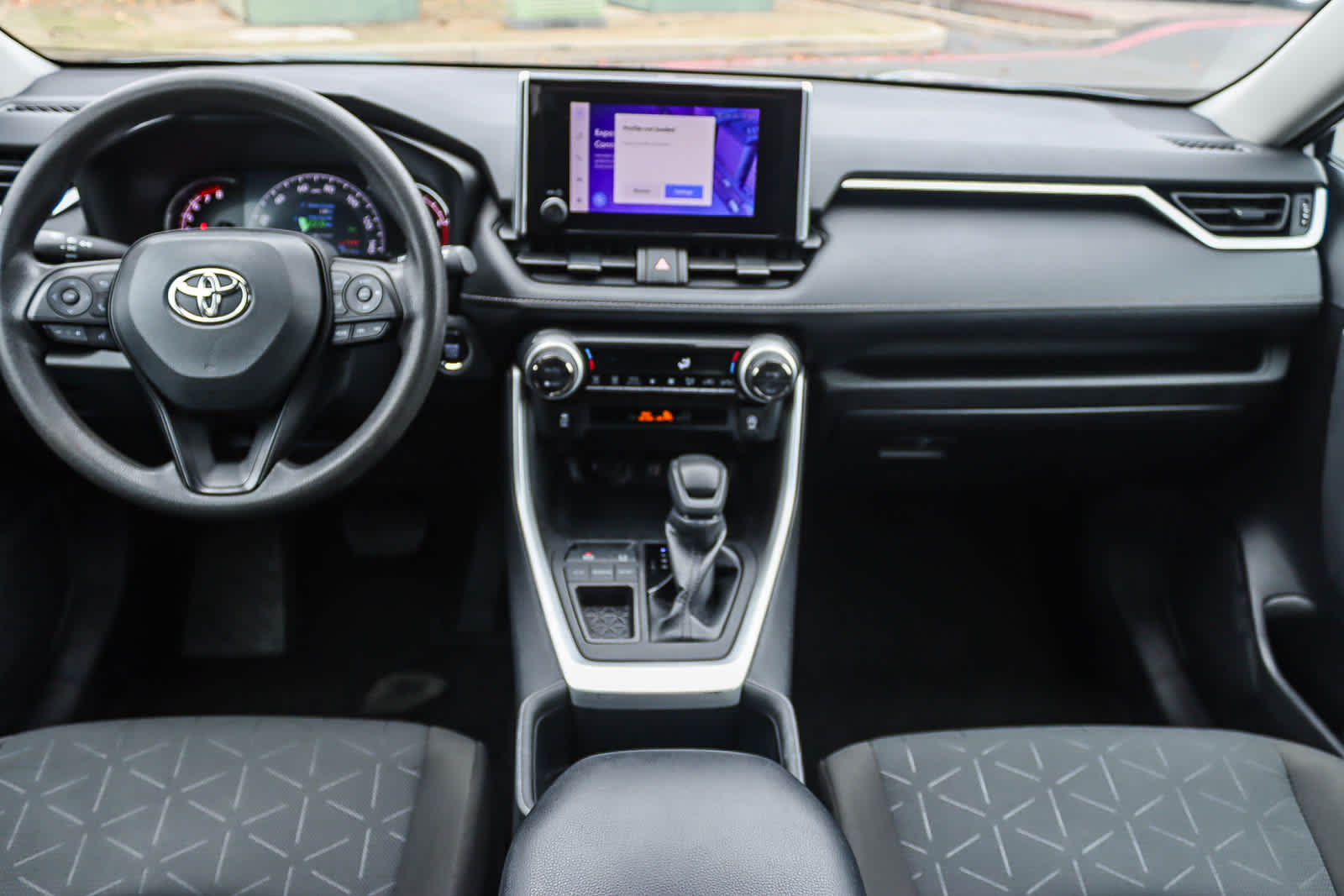 Thumbnail: 2023 Toyota RAV4 - 11