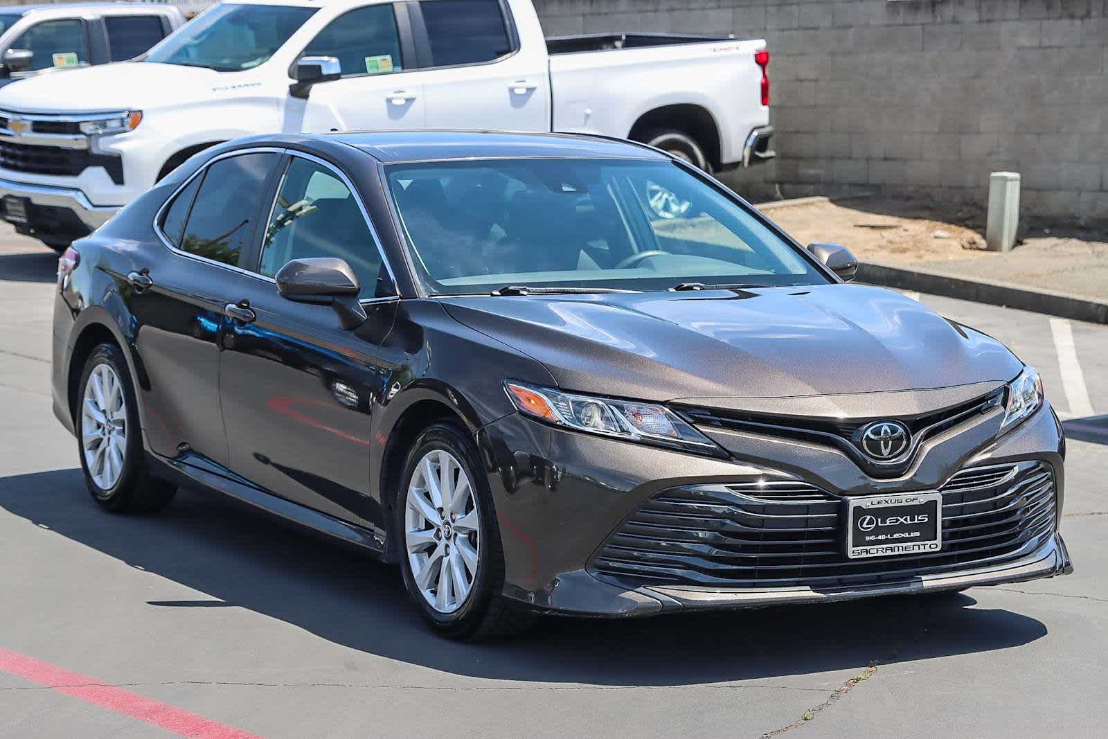 Thumbnail: 2020 Toyota Camry - 7