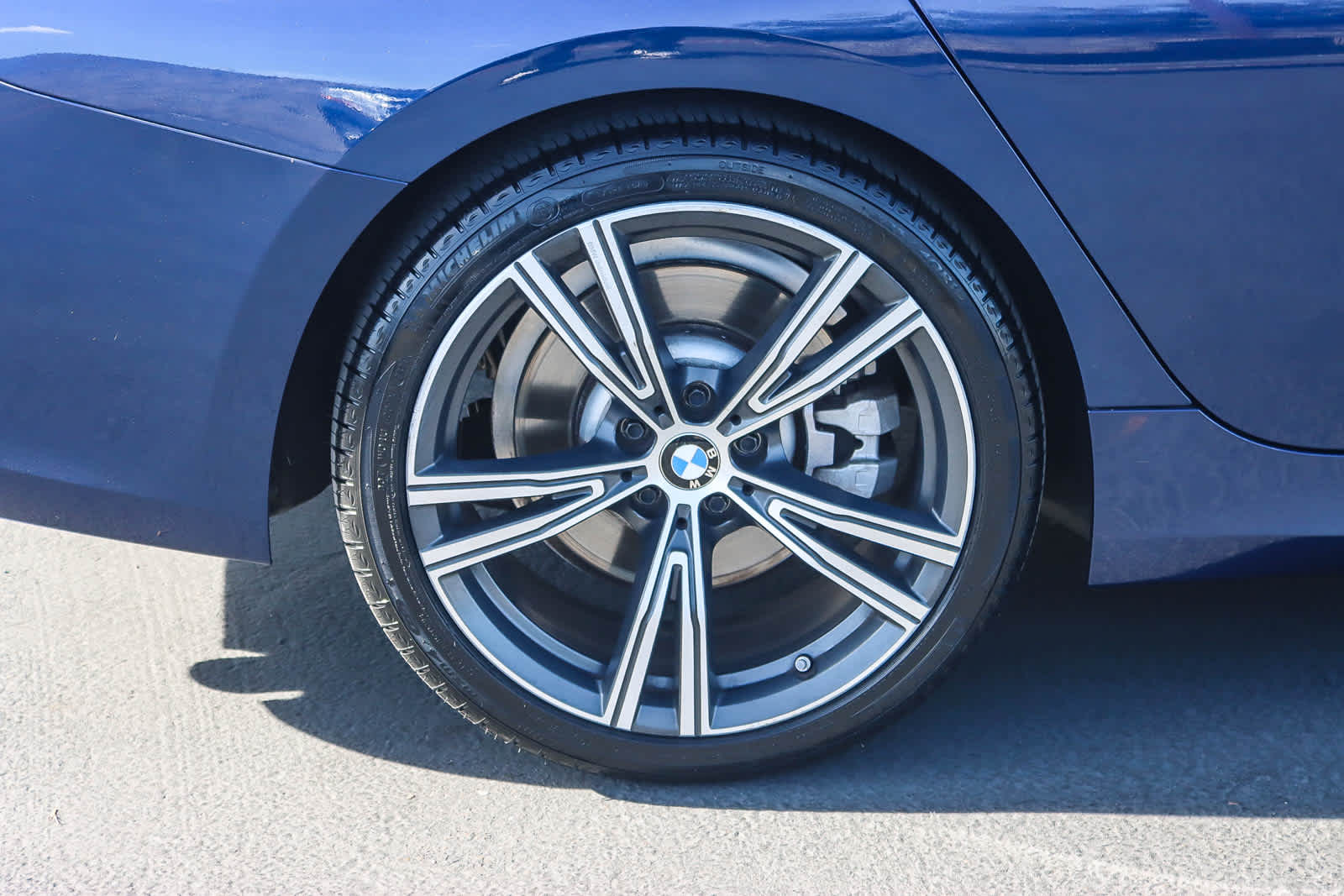 Thumbnail: 2020 BMW 3 Series - 10