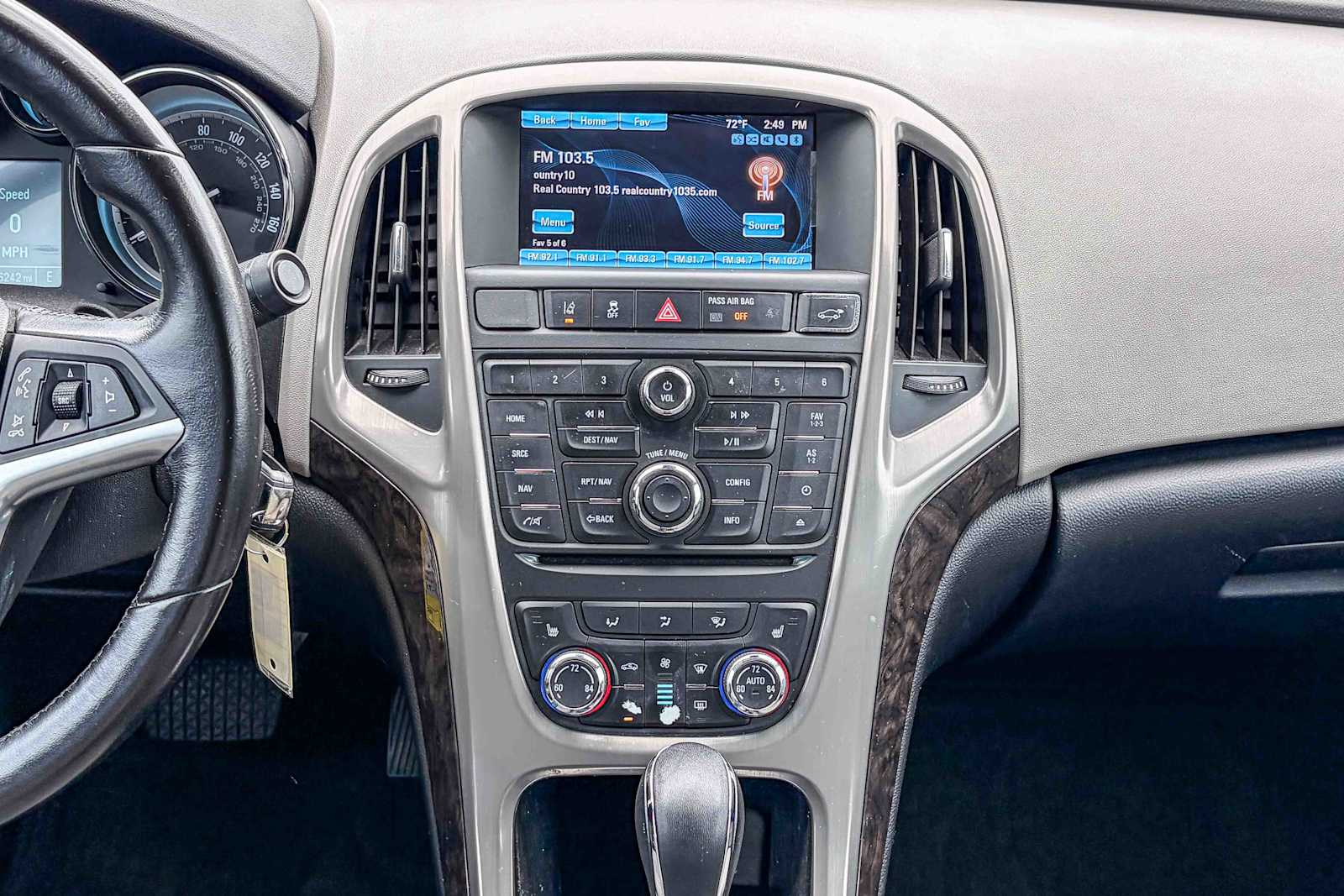 Thumbnail: 2015 Buick Verano - 12