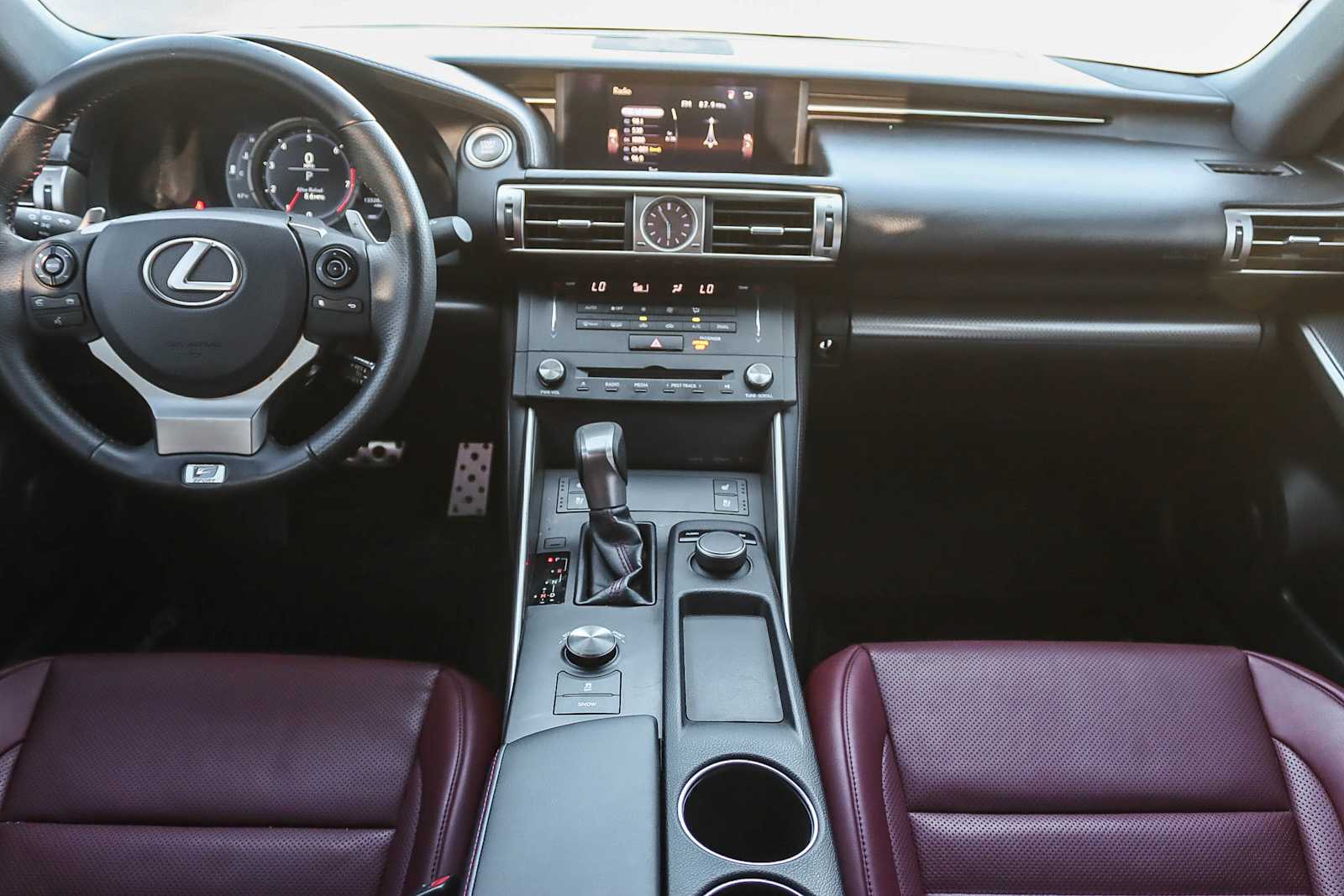 Thumbnail: 2015 Lexus IS - 11