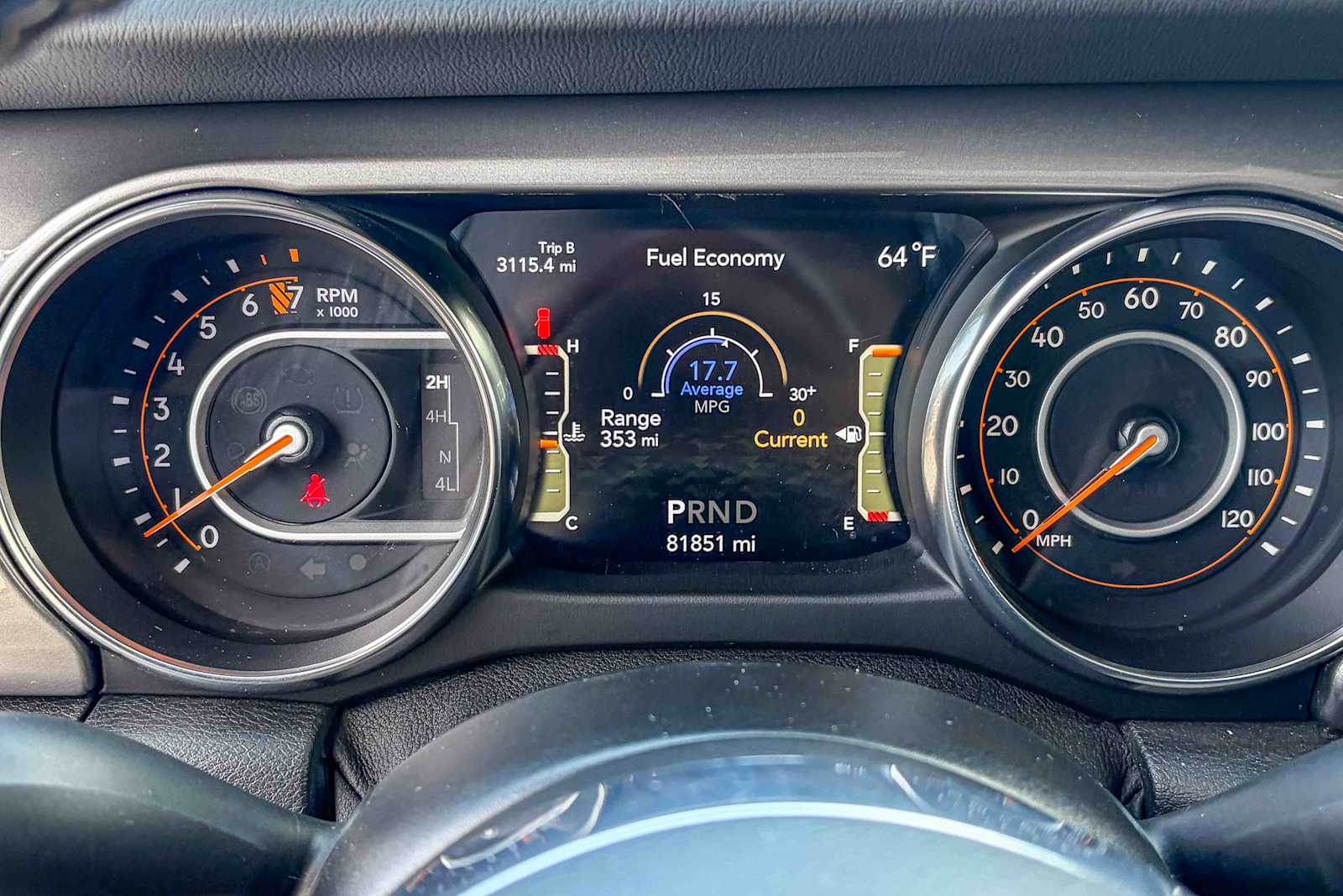 Thumbnail: 2021 Jeep Wrangler - 22