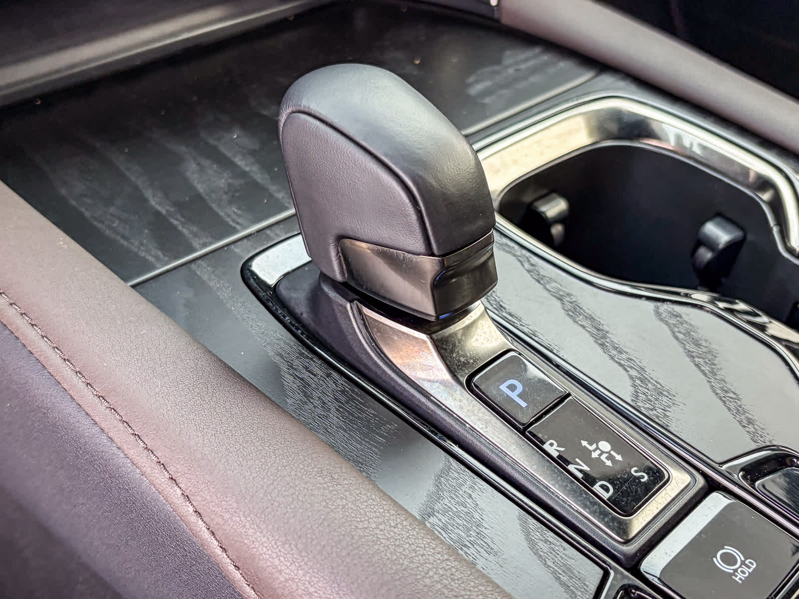 Thumbnail: 2024 Lexus RX - 18