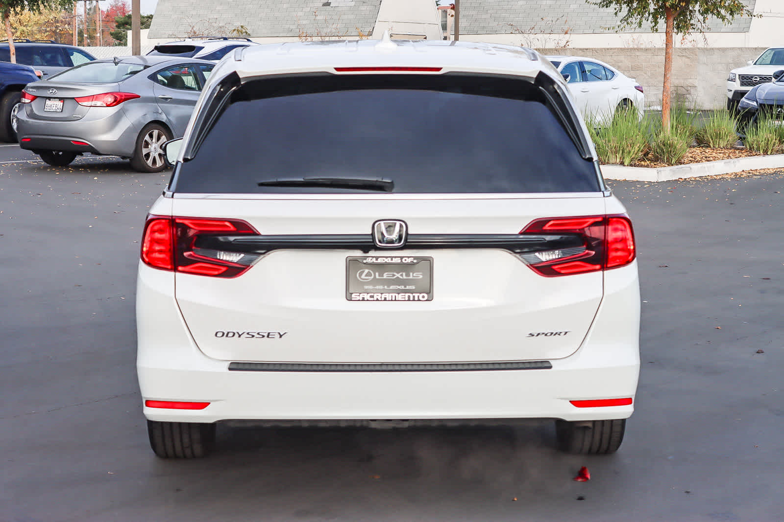 Thumbnail: 2023 Honda Odyssey - 3