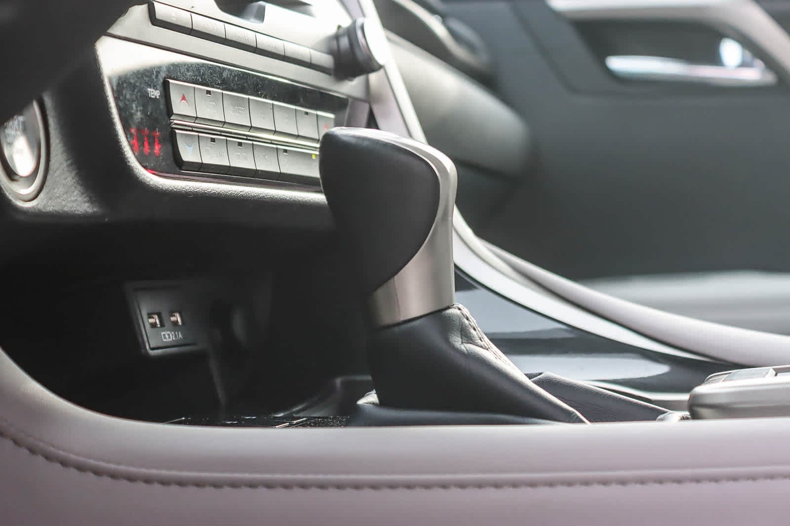 Thumbnail: 2022 Lexus RX - 21