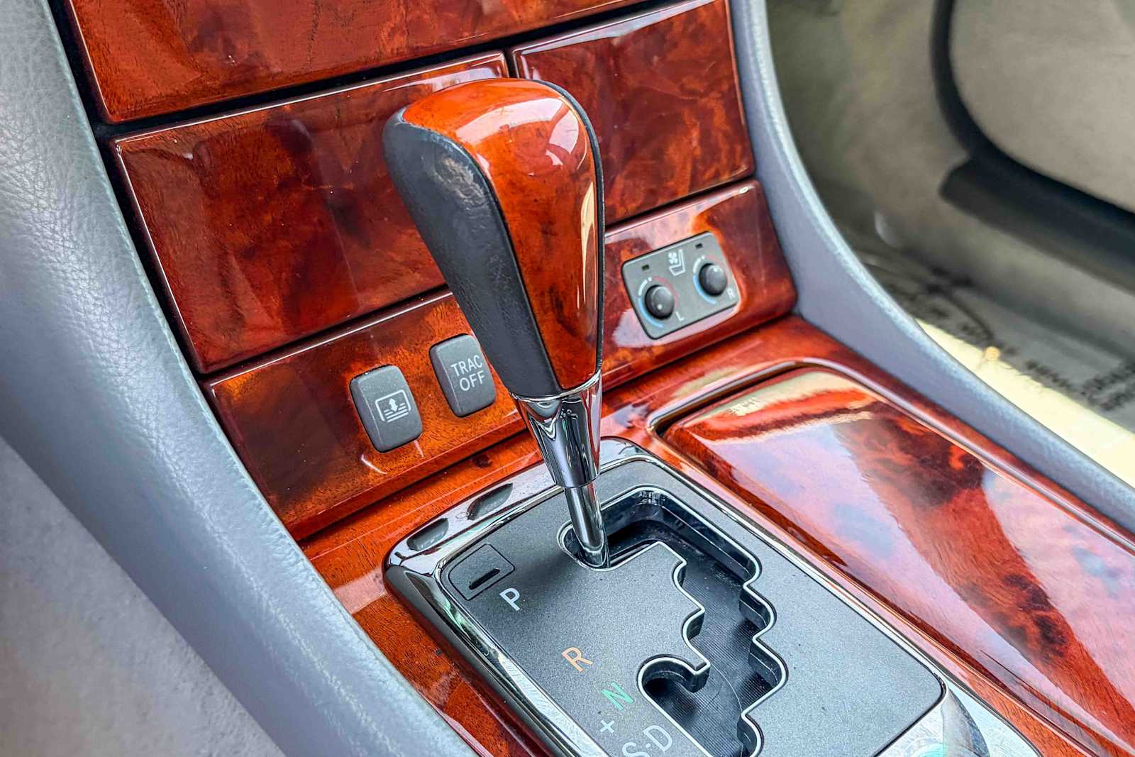 Thumbnail: 2006 Lexus LS - 18