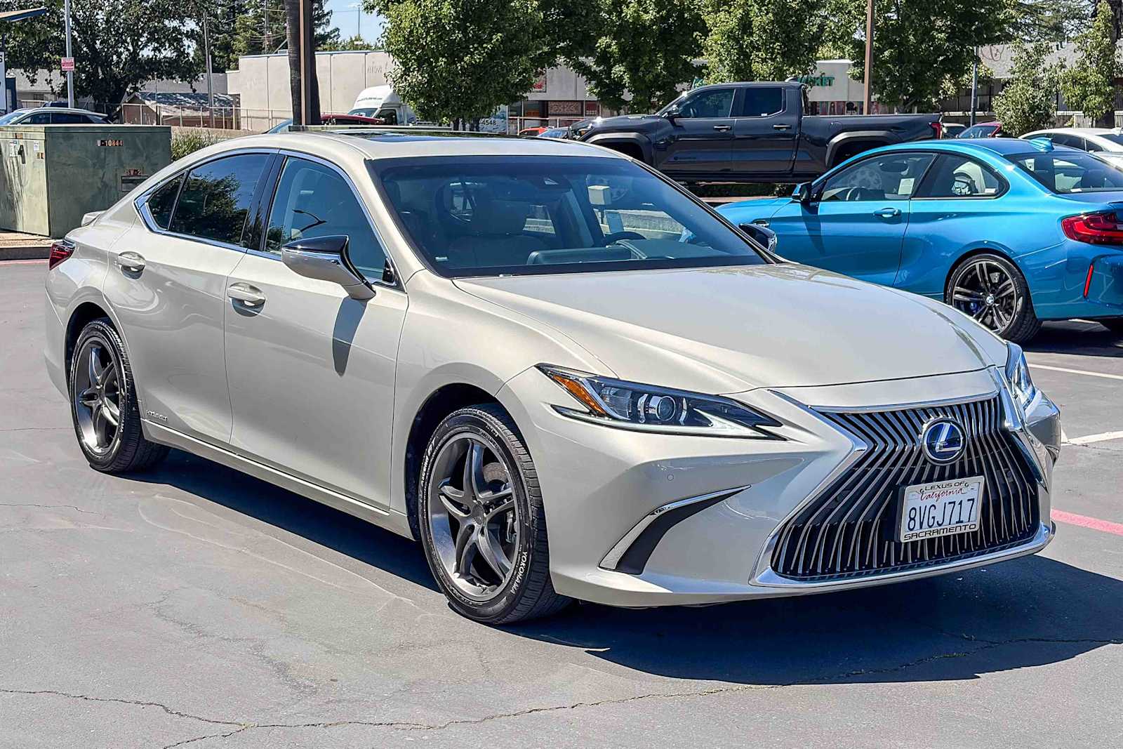 Thumbnail: 2021 Lexus ES - 5