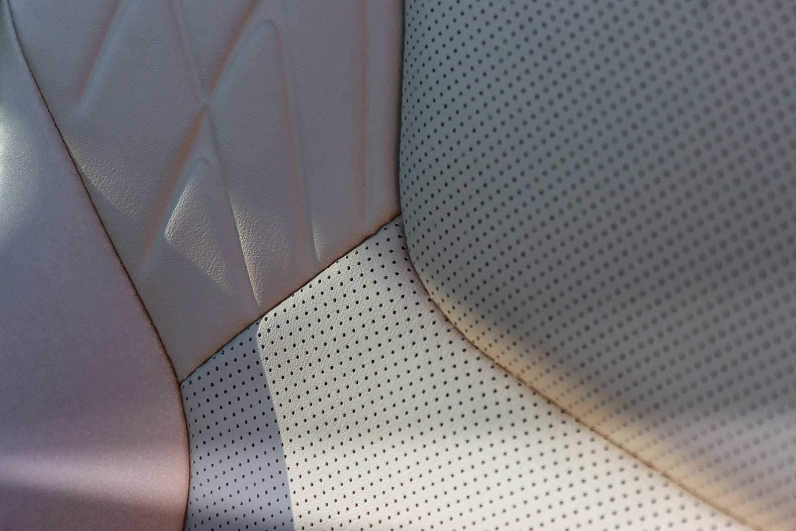 Thumbnail: 2025 Lexus RX - 25