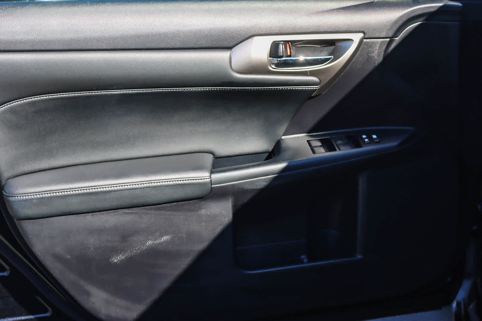 Thumbnail: 2014 Lexus CT - 20