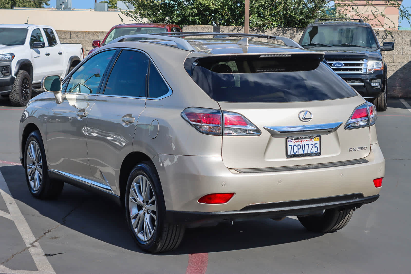 Thumbnail: 2014 Lexus RX - 2