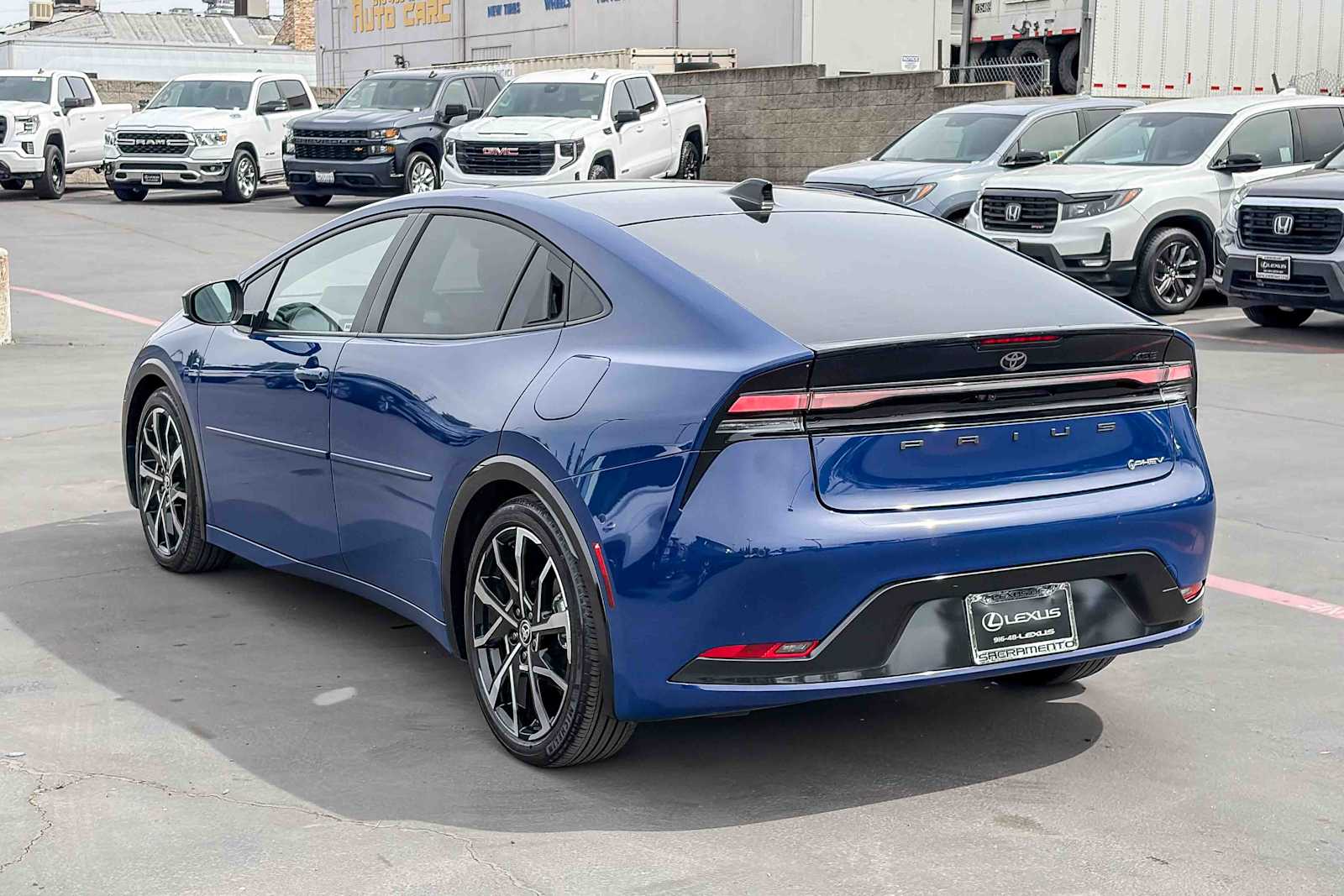 Thumbnail: 2025 Toyota Prius - 2