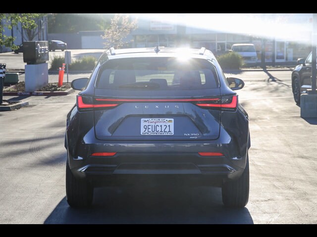2023 Lexus NX 350 photo 3