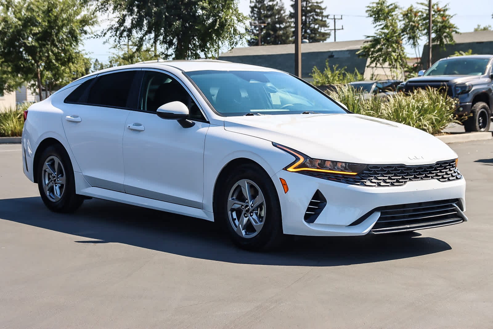 Thumbnail: 2023 Kia K5 - 5