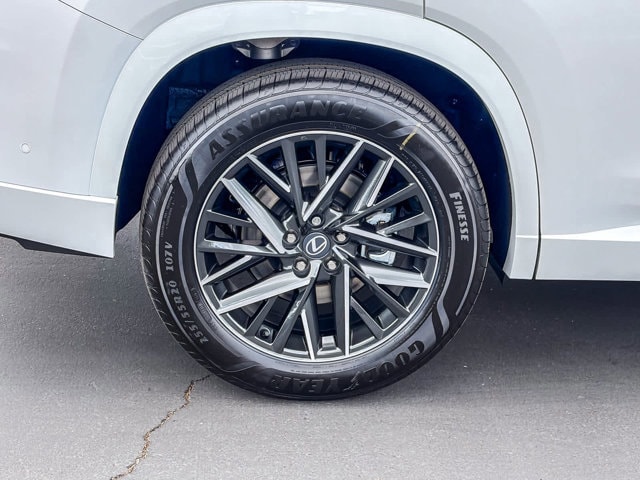 Thumbnail: 2026 Lexus TX - 10