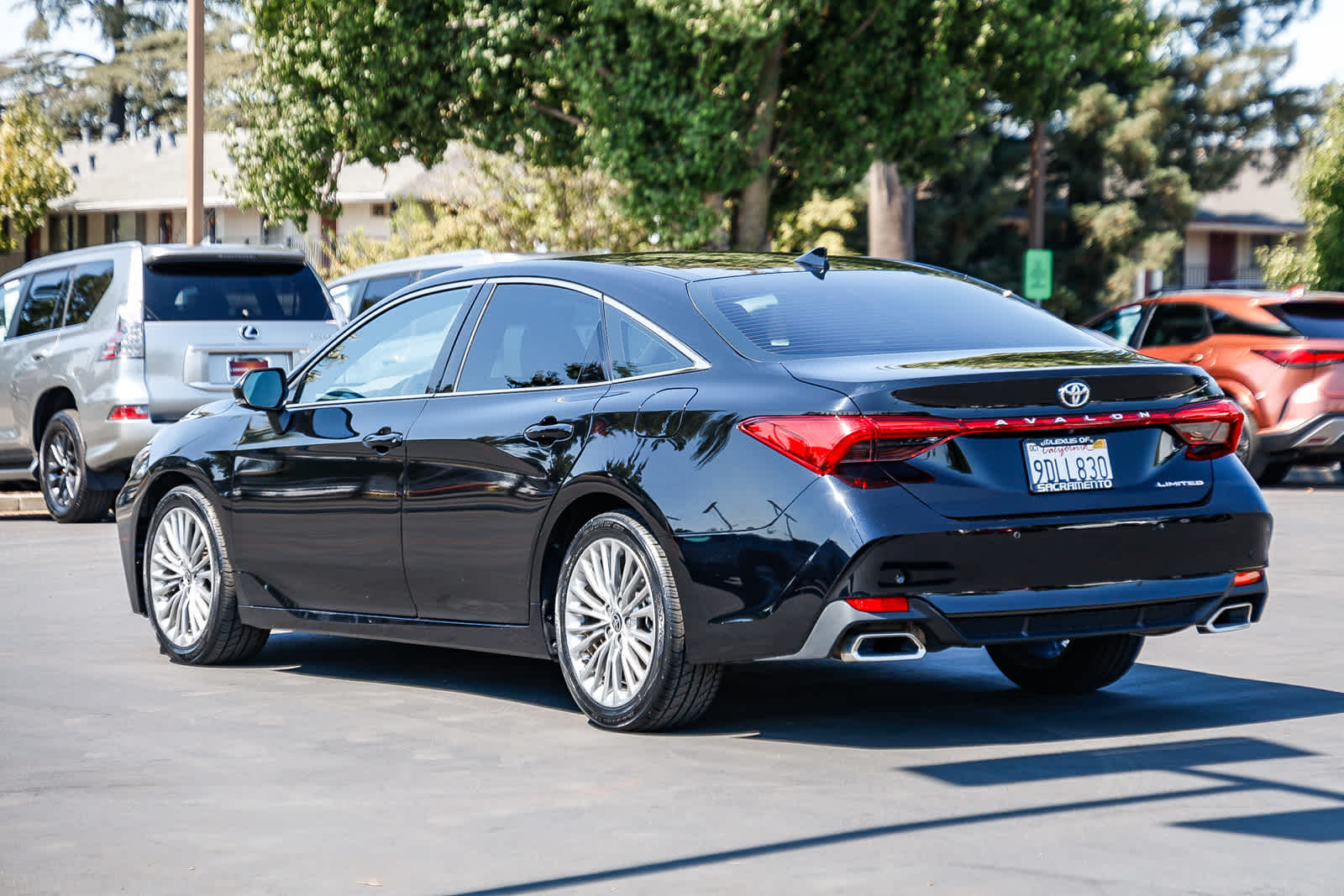 Thumbnail: 2022 Toyota Avalon - 2