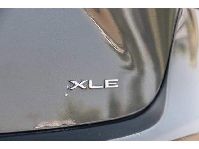 2014 Toyota Avalon XLE 9
