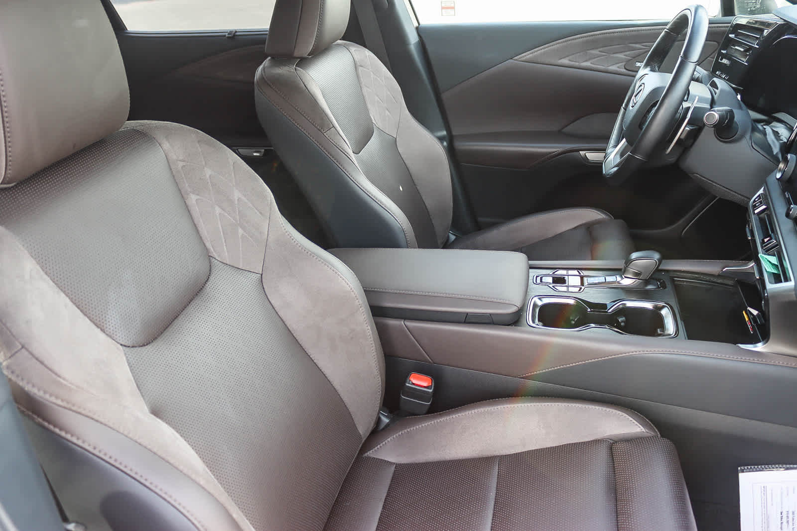 Thumbnail: 2024 Lexus RX - 15