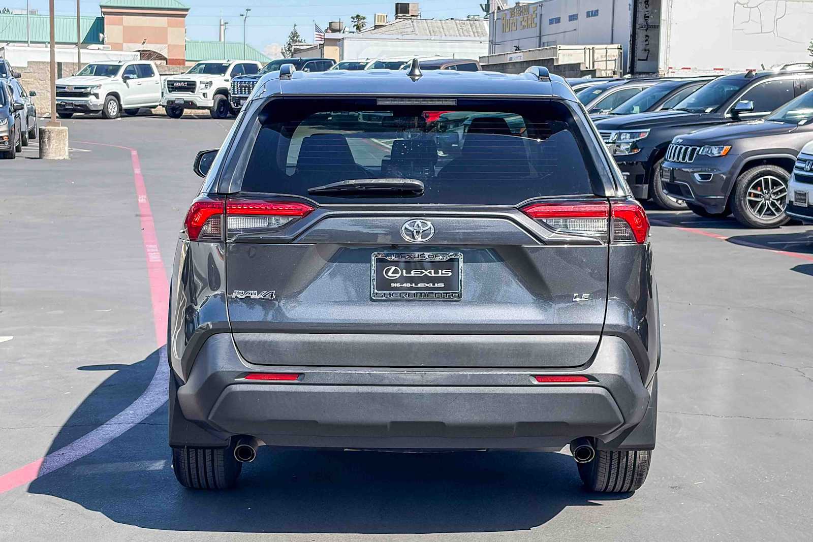 2019 Toyota RAV4 LE photo 2