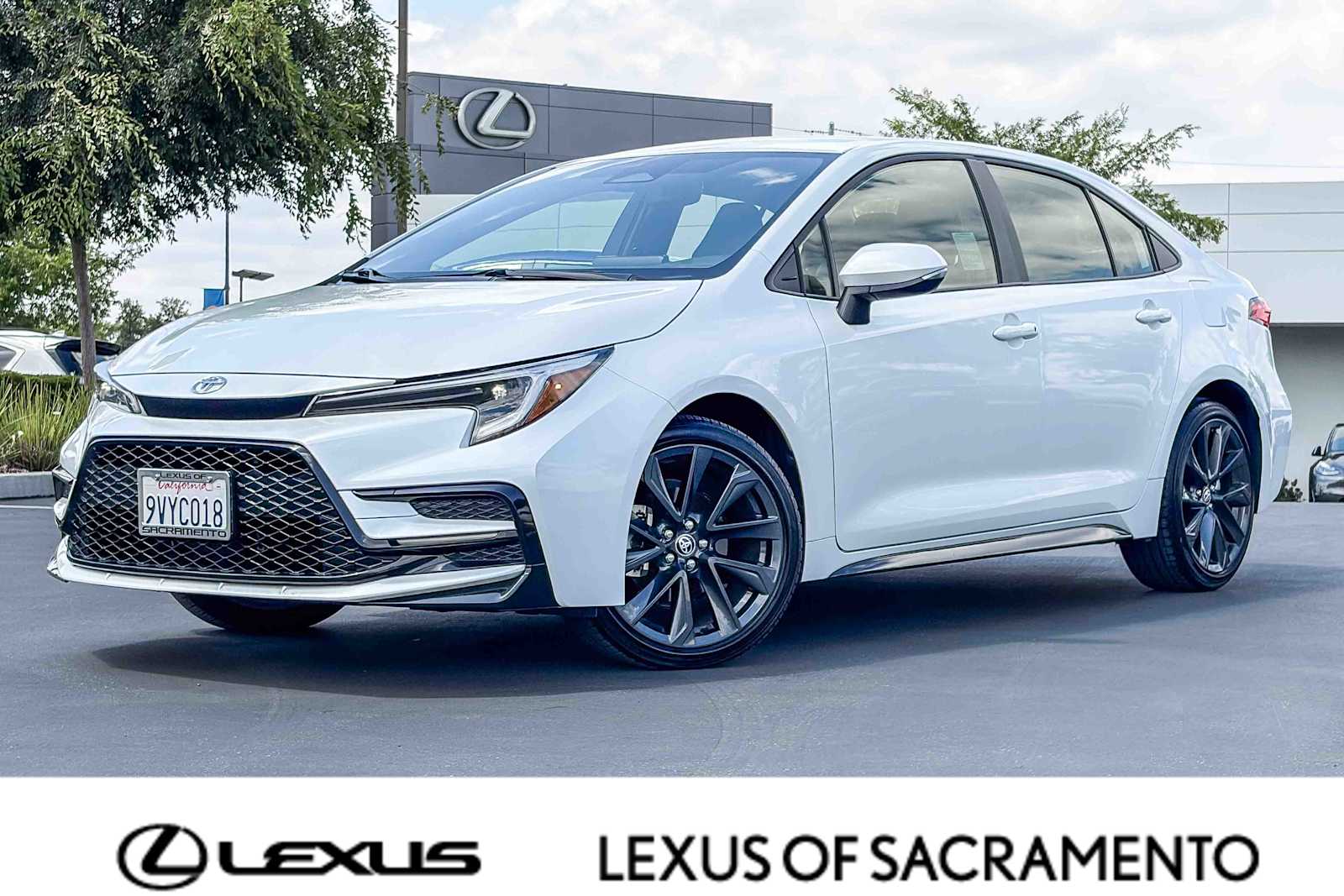 2026 Toyota Corolla SE Hybrid CVT's photo