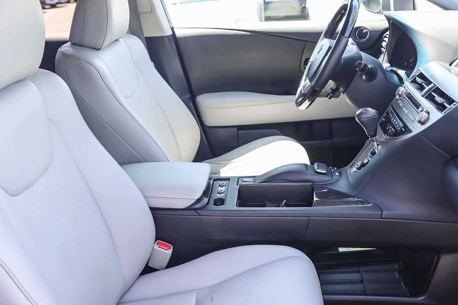 Thumbnail: 2015 Lexus RX - 25