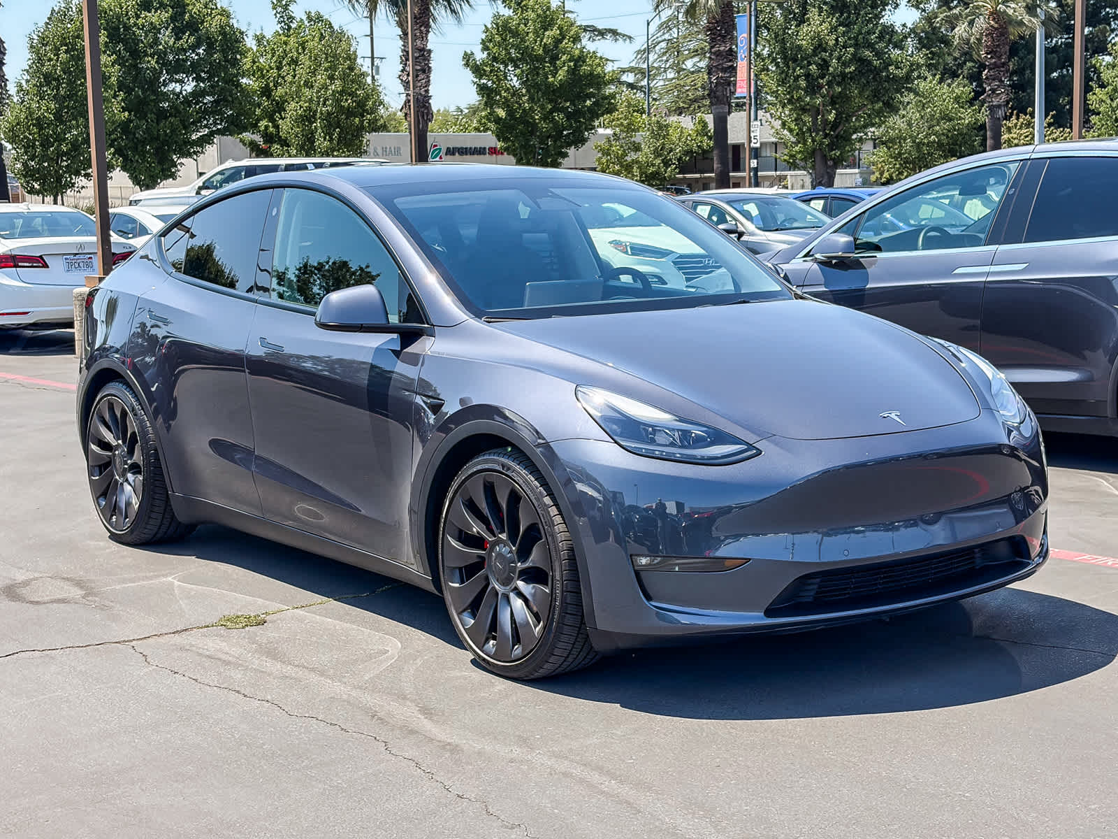 Thumbnail: 2022 Tesla Model Y - 5