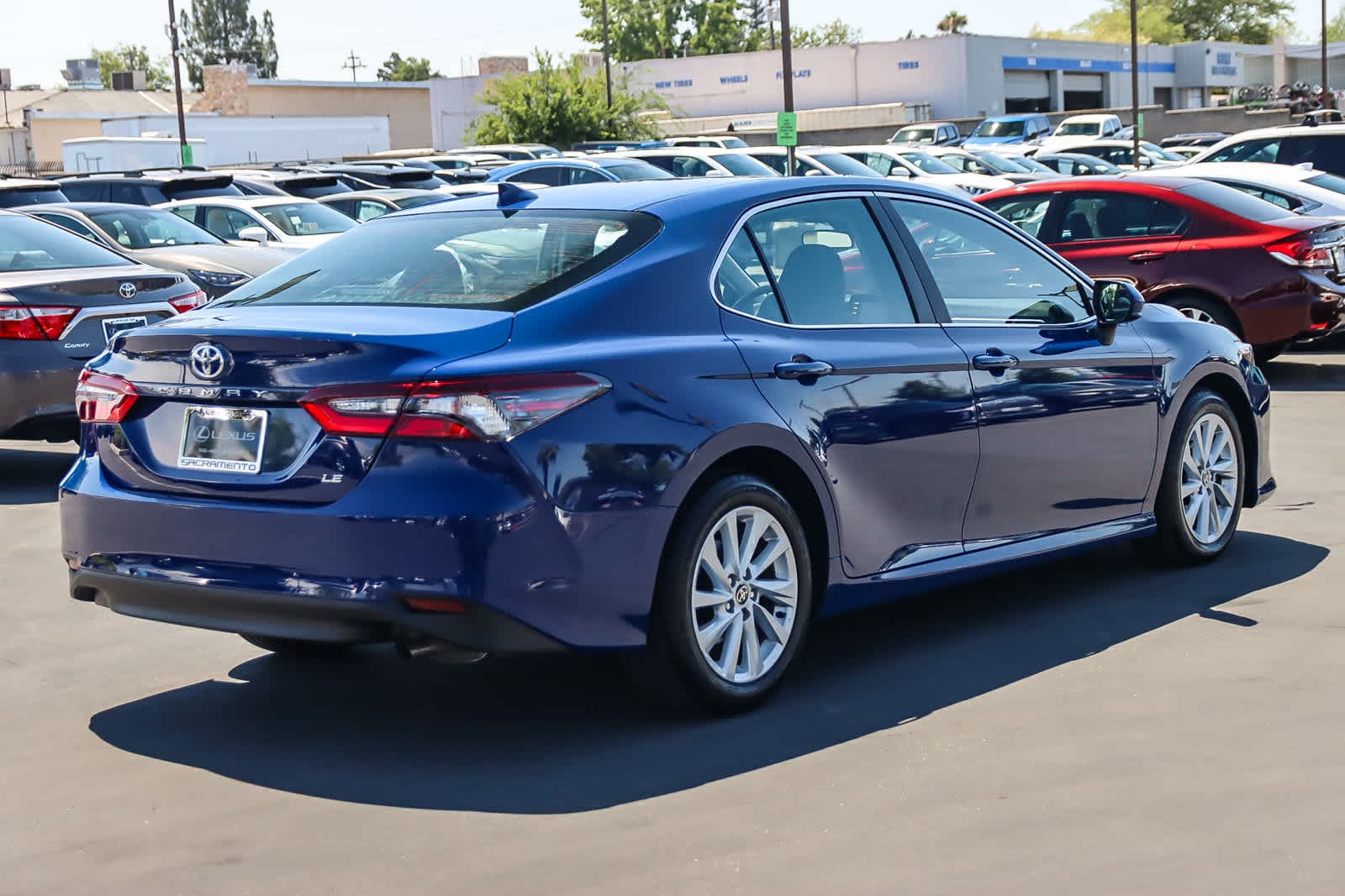 Thumbnail: 2023 Toyota Camry - 4