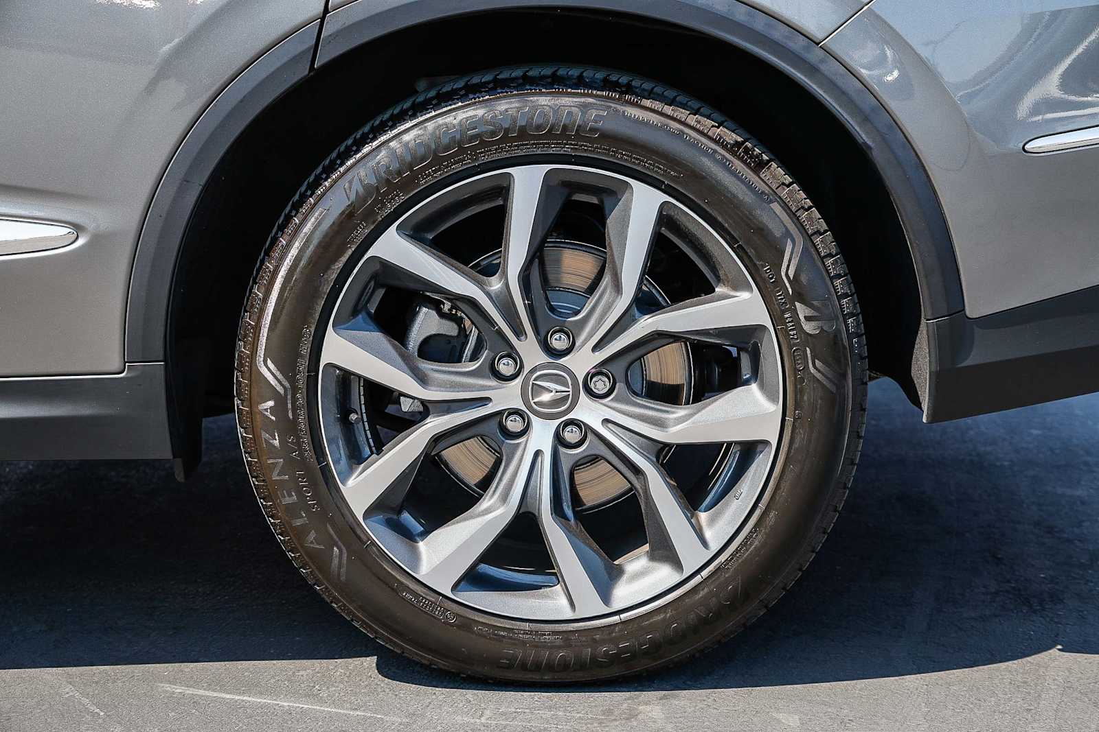 Thumbnail: 2023 Acura MDX - 13