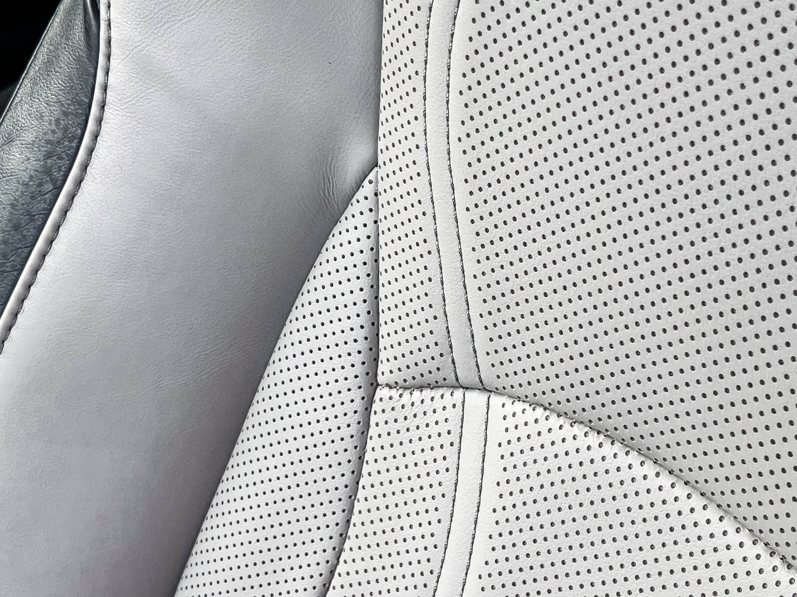 Thumbnail: 2017 Lexus RX - 24