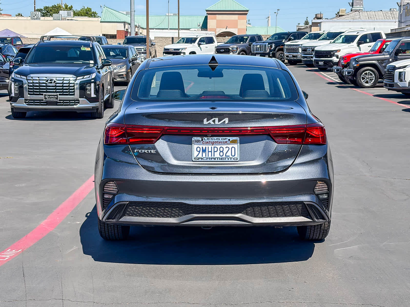 Thumbnail: 2024 Kia Forte - 3