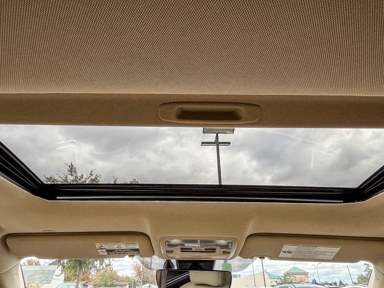 Thumbnail: 2019 Toyota Highlander - 15