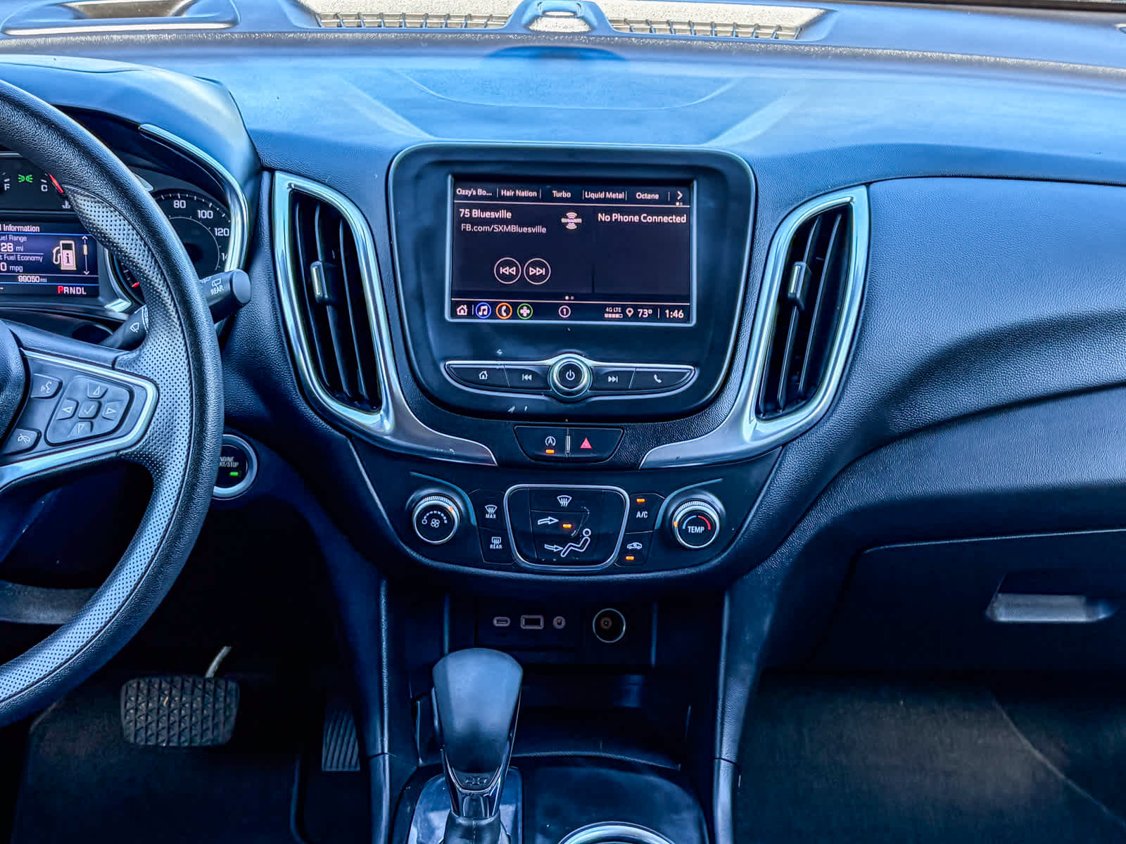 Thumbnail: 2022 Chevrolet Equinox - 12