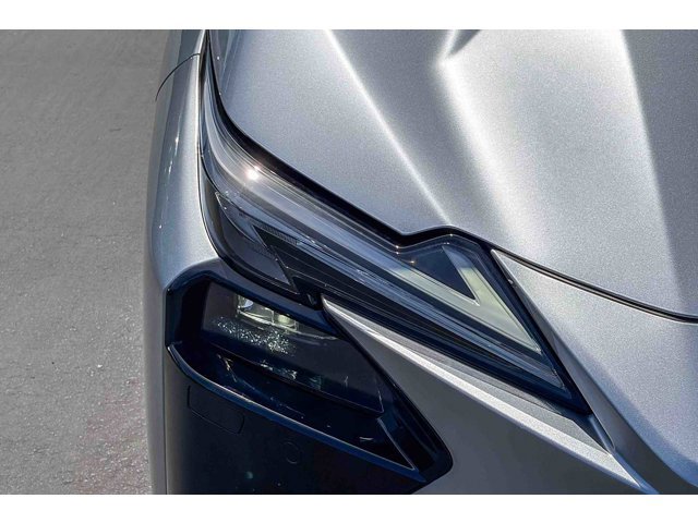 Thumbnail: 2026 Lexus ES - 7
