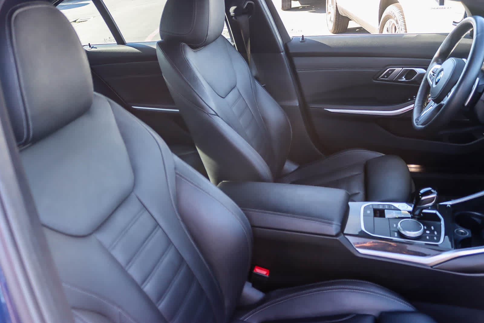 Thumbnail: 2020 BMW 3 Series - 15