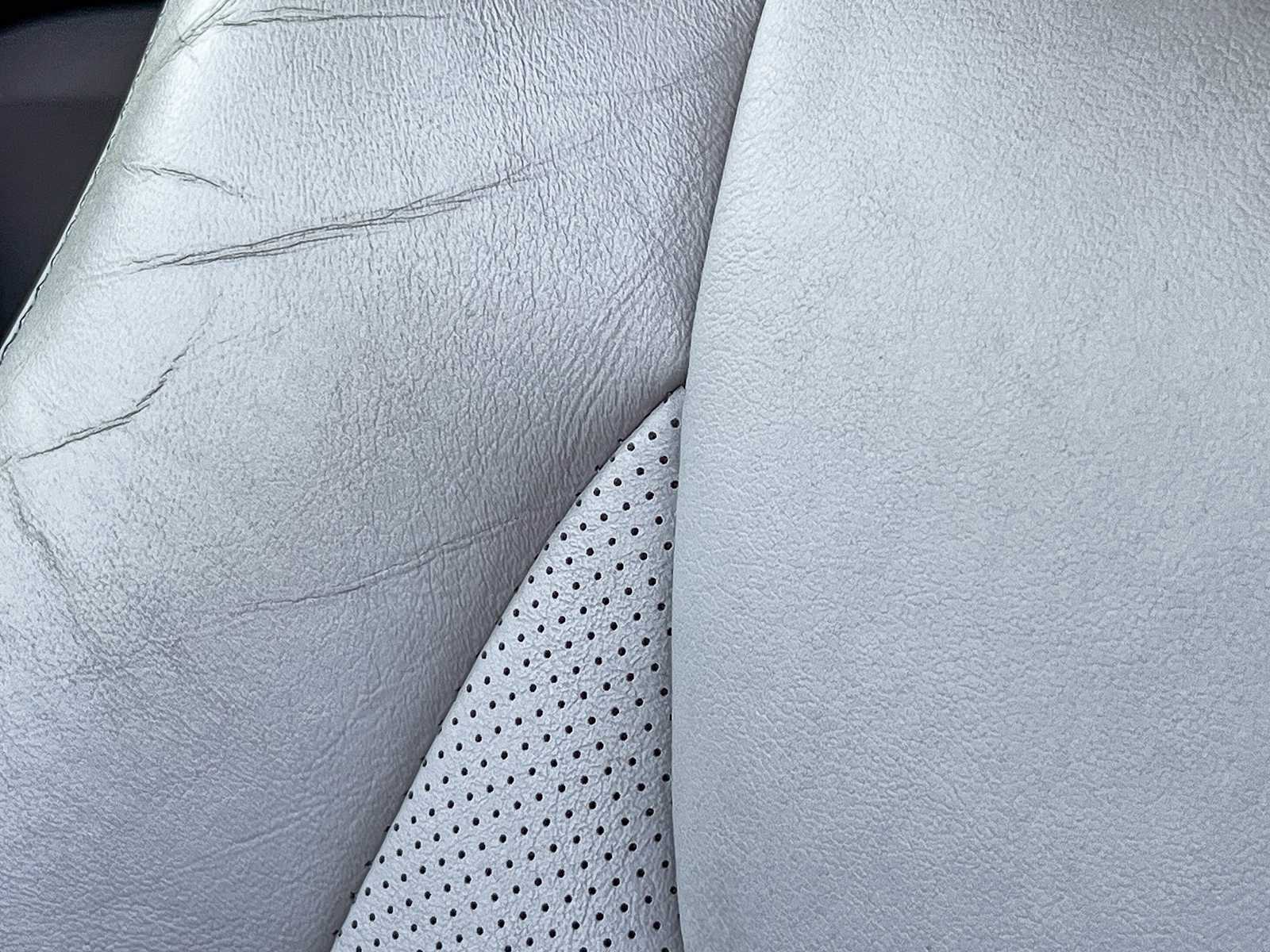 Thumbnail: 2015 Lexus RX - 24