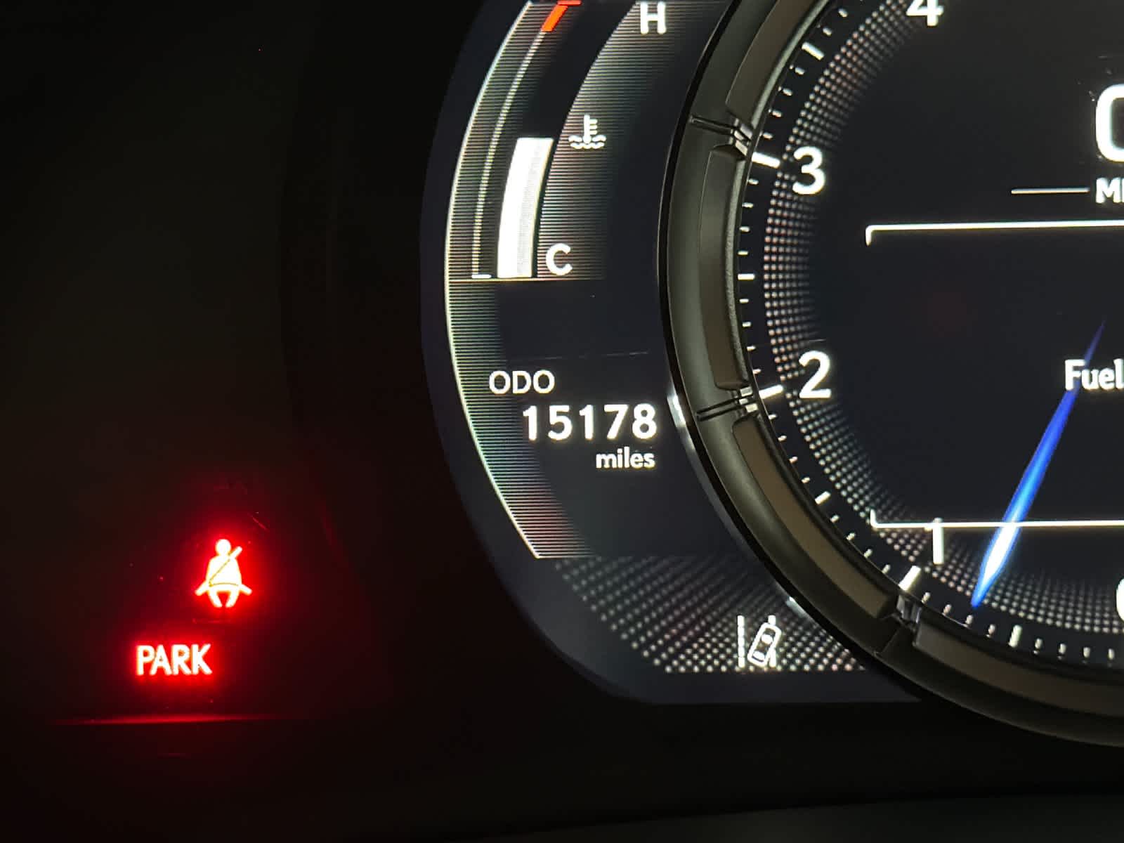 2024 Lexus IS 350 F SPORT - Photo 28