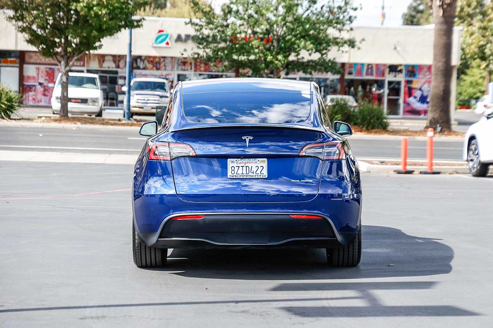 2022 Tesla Model Y Long Range photo 3