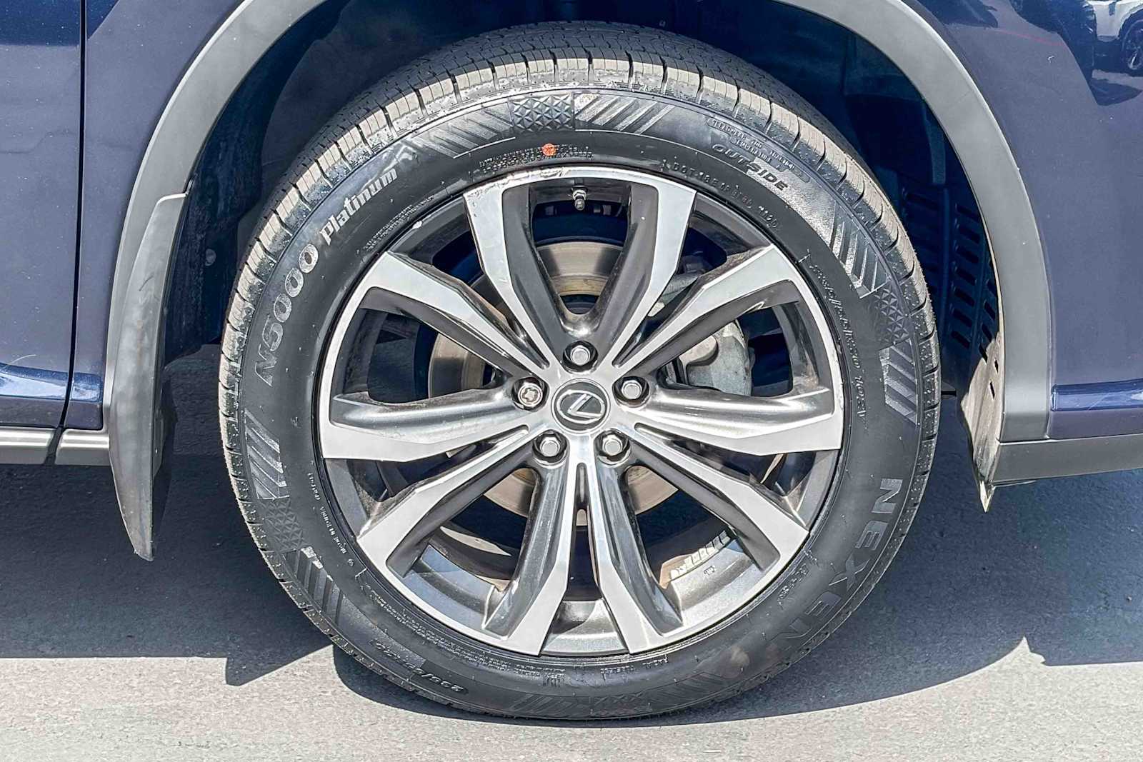 Thumbnail: 2019 Lexus RX - 9