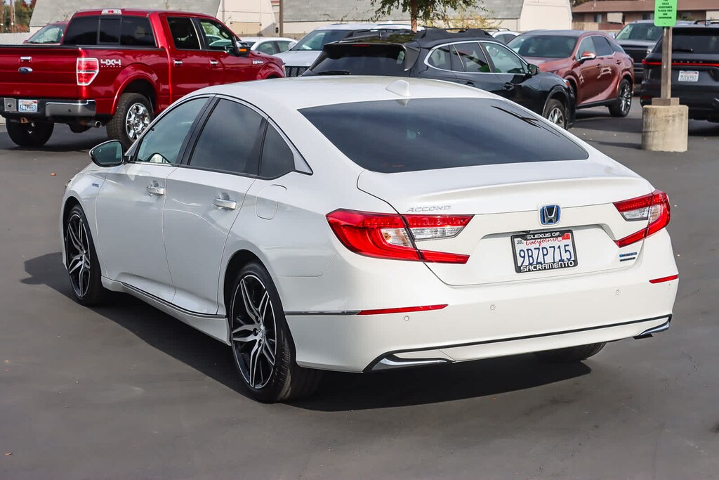 Used 2022 Honda Accord Hybrid Touring Sedan