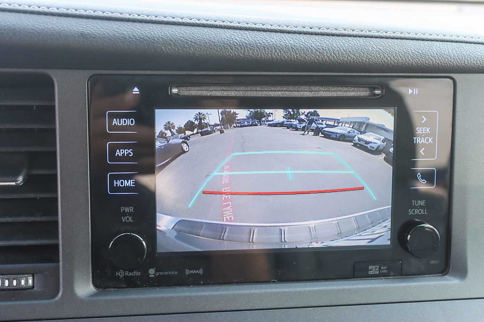 Thumbnail: 2016 Toyota Sienna - 22