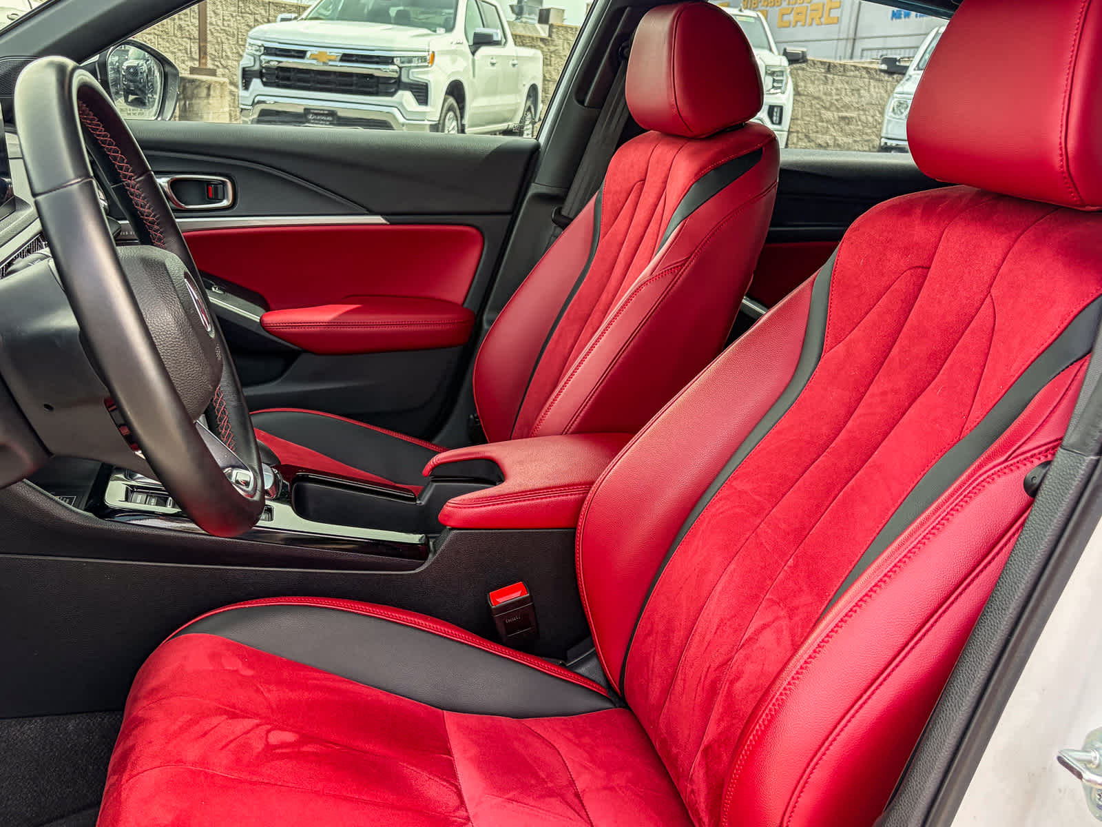 Thumbnail: 2023 Acura Integra - 17