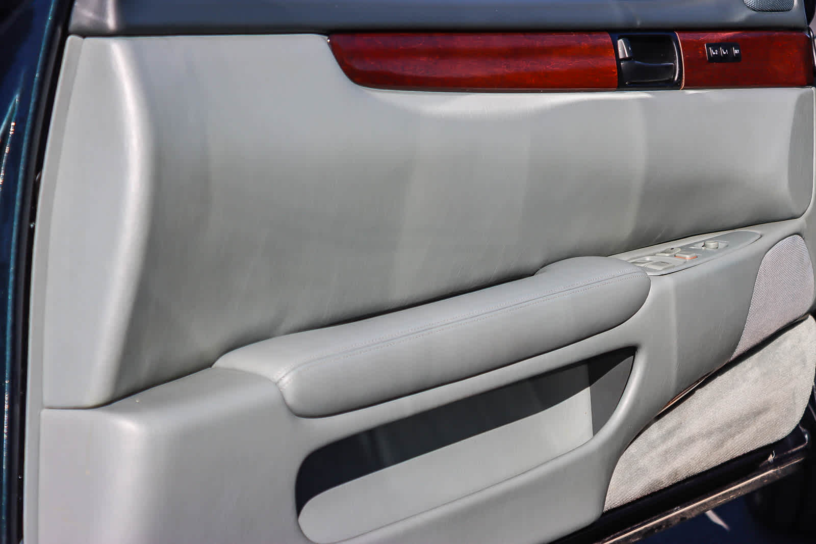 Thumbnail: 1992 Lexus SC - 19