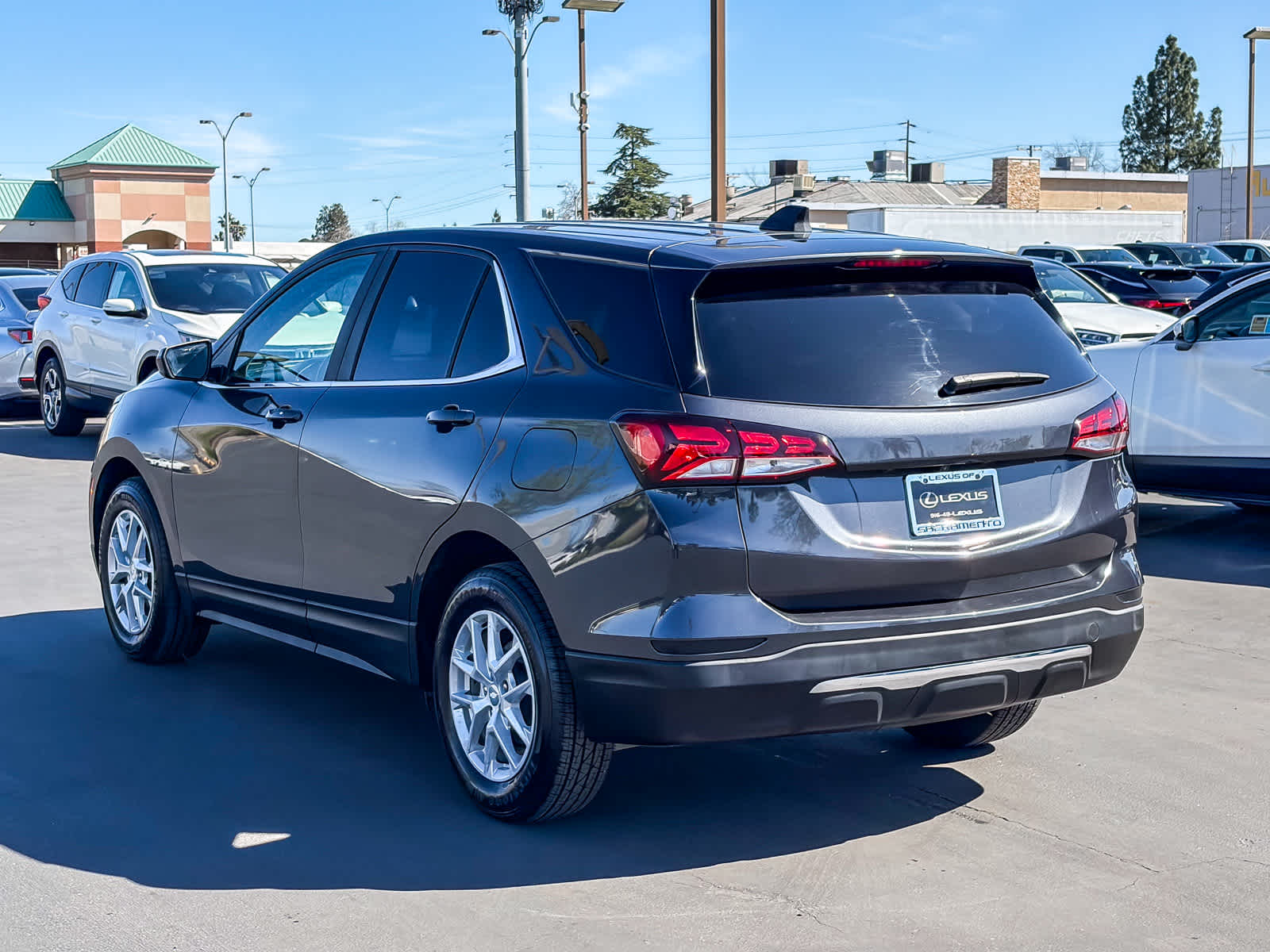 Thumbnail: 2022 Chevrolet Equinox - 2