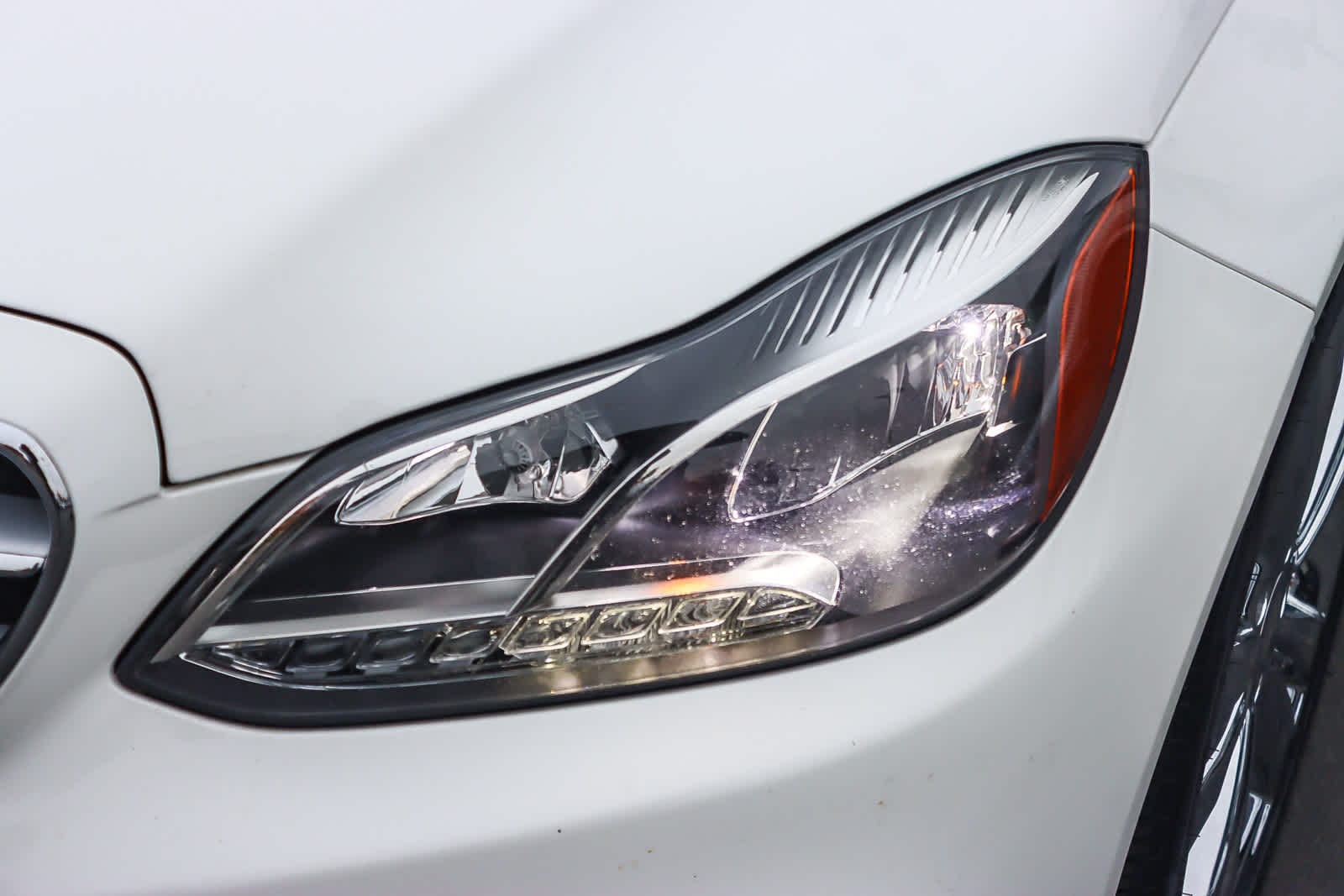 Thumbnail: 2014 Mercedes-Benz E-Class - 7