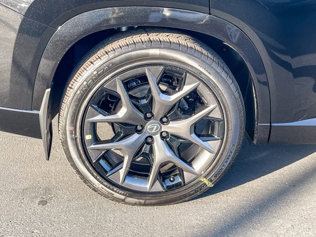 Thumbnail: 2026 Lexus TX - 10