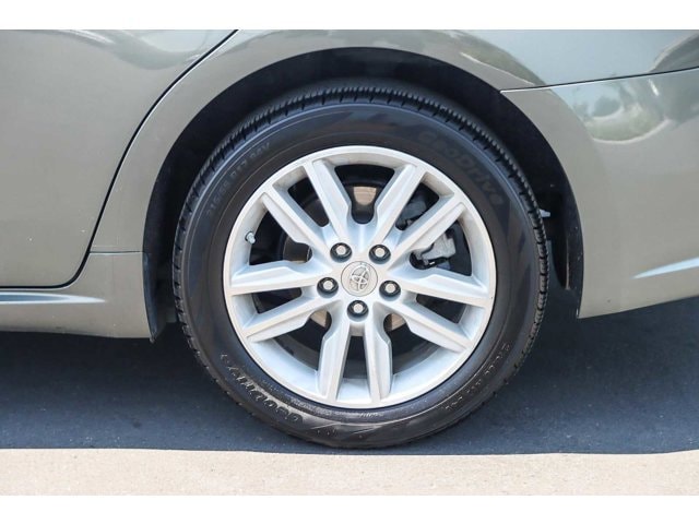 2014 Toyota Avalon XLE 11