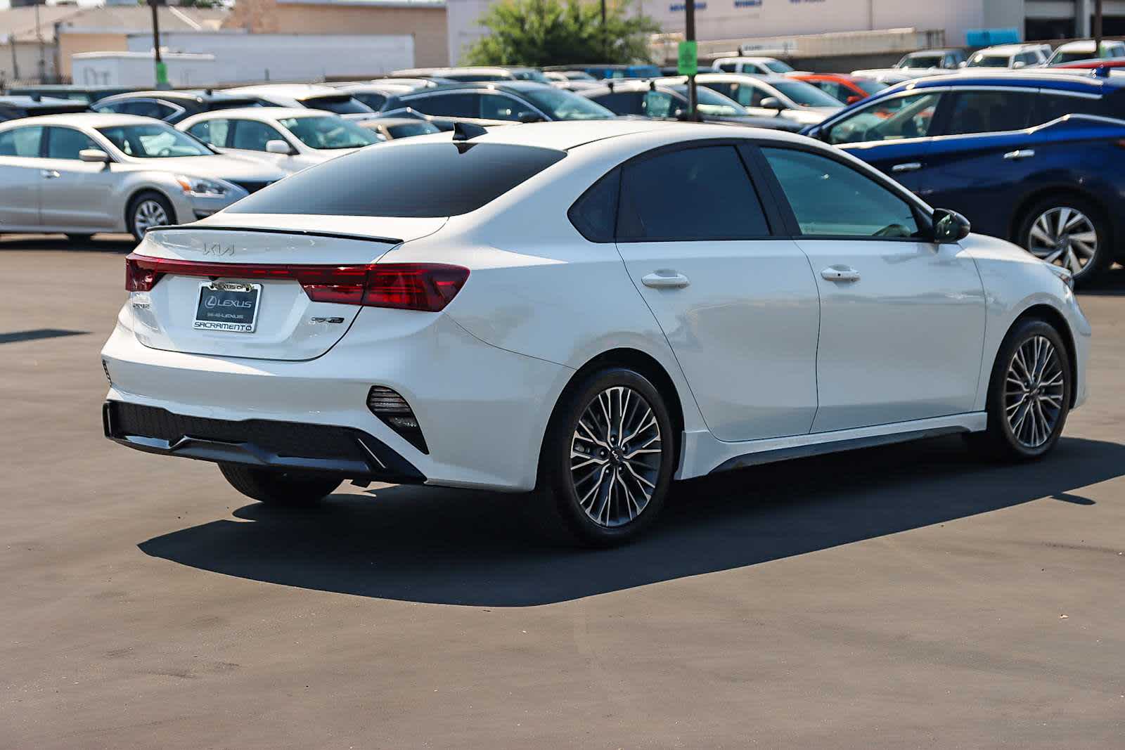 Thumbnail: 2024 Kia Forte - 5