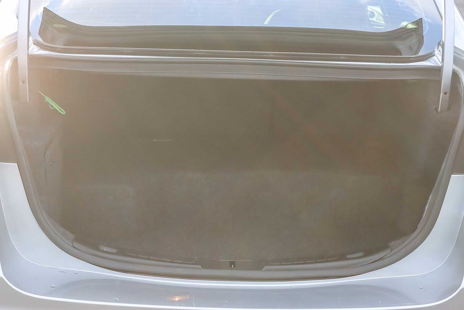 Thumbnail: 2020 Ford Fusion - 24