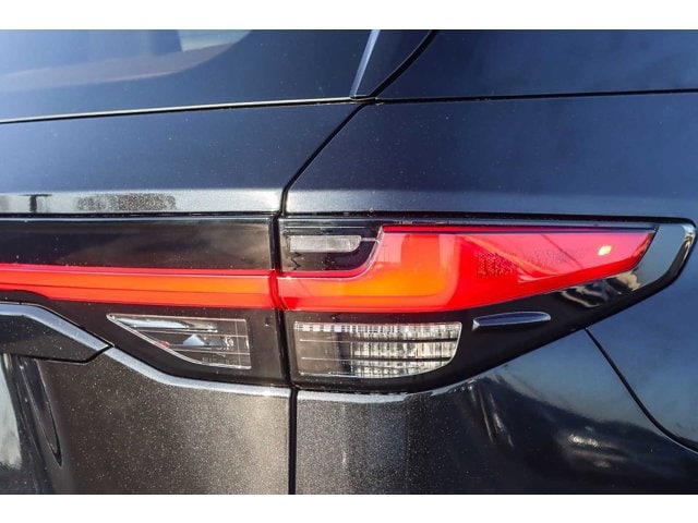 Thumbnail: 2026 Lexus TX - 8